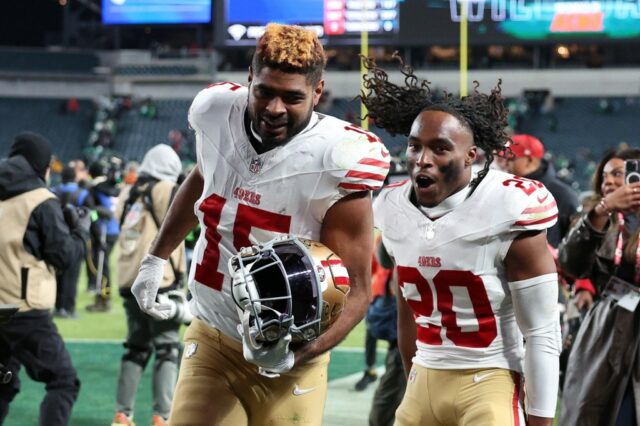 Janela de etiqueta de franquia da NFL abre para 49ers debater o valor de Jennings, Piñeiro
