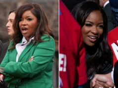 Jasmine Crockett ridicularizada por ter guardas armados expulsando a repórter ‘garota branca’ do evento: ‘Não está pronta para o horário nobre’ A deputada Jasmine Crockett falando em uma entrevista coletiva com microfones à sua frente.