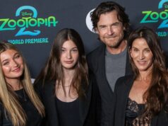 Jason Bateman contou à filha de 14 anos os ‘gritos do pênis’ em conversa sobre sexo Linha do tempo da festa do Oscar da Vanity Fair de Jason Bateman e esposa Amanda Anka