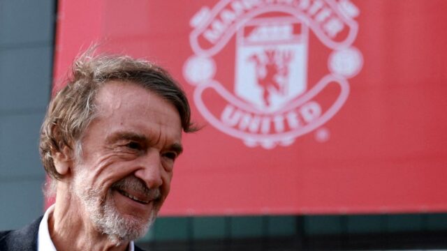 Jim Ratcliffe, coproprietário do Manchester United, pede desculpas por comentários anti-imigrantes
