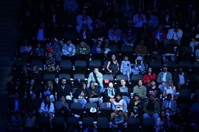 Jogo All-Star da NBA menos sobre os fãs e mais sobre o dinheiro
