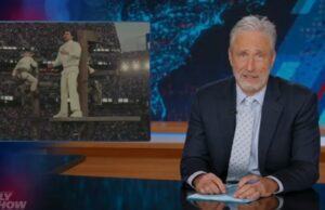 Jon Stewart critica a indignação conservadora por causa do programa do intervalo do Super Bowl de Bad Bunny: Trump acha que ‘Bad Bunny é o único cara no mundo que é fluente em espanhol’ Jon Stewart critica a indignação conservadora por causa do programa do intervalo do Super Bowl de Bad Bunny: Trump acha que 'Bad Bunny é o único cara no mundo que é fluente em espanhol'