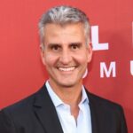 Josh D'Amaro é o próximo CEO da Disney, substituindo Bob Iger