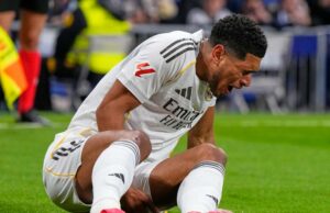 Jude Bellingham se lesiona durante partida do Real Madrid x Rayo Vallecano La Liga Jude Bellingham se lesiona durante partida do Real Madrid x Rayo Vallecano La Liga