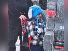 Juiz dos EUA ordena libertação de pai e criança de cinco anos da detenção do ICE Juiz dos EUA ordena libertação de pai e criança de cinco anos da detenção do ICE