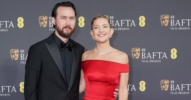 Kate Hudson e o noivo Danny Fujikawa lideram os casais Kate Hudson e o noivo Danny Fujikawa lideram os casais mais gostosos dos BAFTAs