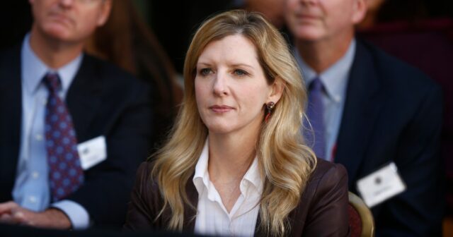 Kathy Ruemmler, importante advogada do Goldman Sachs, renuncia por causa de laços com Epstein
