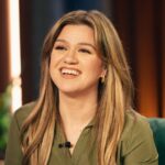 Kelly Clarksons sobe e desce ao longo dos anos, carreira, ama mais a vida