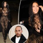 Kim Kardashian veste um macacão de renda totalmente transparente para um encontro secreto com Lewis Hamilton