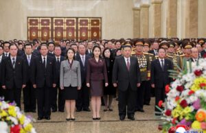 Kim da Coreia do Norte posiciona filha como sucessora, diz briefing da agência de espionagem de Seul Yahoo news home