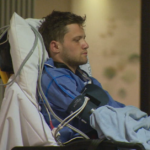 Kitchenhand acusado de tentar matar garçonete incapaz de comparecer ao tribunal