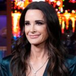 Kyle Richards é visto em 28 de janeiro de 2026 na cidade de Nova York.