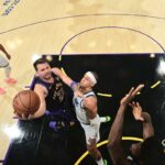 Lakers sofre derrota devastadora em uma derrota na vitória nos segundos finais contra o Magic