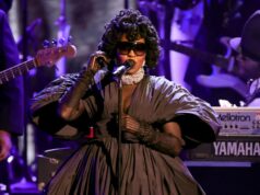 Lauryn Hill lidera o Grammy Emocional In Memoriam Tributo a D’Angelo e Roberta Flack, reúne-se com Wyclef Jean dos Fugees Lauryn Hill lidera o Grammy Emocional In Memoriam Tributo a D'Angelo e Roberta Flack, reúne-se com Wyclef Jean dos Fugees