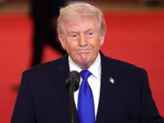 Leavitt diz que Trump escolhe a diplomacia primeiro para o Irã, mas continua “disposto a usar” força letal se necessário Leavitt diz que Trump escolhe a diplomacia primeiro para o Irã, mas continua “disposto a usar” força letal se necessário