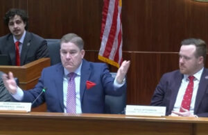 Legisladores da Câmara da Carolina do Norte reagem ao crime de Charlotte durante audiência tensa Yahoo news home