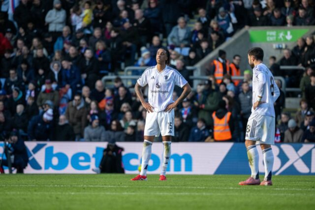 Leny Yoro cometeu um erro ‘desesperado’ contra o Crystal Palace nesta temporada, agora a estrela do Man Utd pode obter redenção
