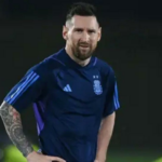 Lionel Messi sofre distensão no tendão antes da estreia do Inter Miami