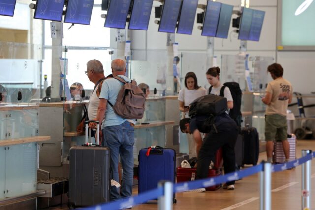 Lista de companhias aéreas que cancelaram voos para Dubai e Qatar após ataques dos EUA ao Irã 
