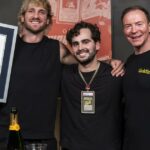 Logan Paul vende card Pokémon raro por preço recorde para o filho de Anthony Scaramucci