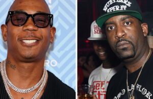 Luta de travesseiros! Ja Rule e Tony Yayo levam sua briga a novos patamares durante o confronto no avião Luta de travesseiros! Ja Rule e Tony Yayo levam sua briga a novos patamares durante o confronto no avião