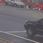 Uma mãe e uma filha estão se recuperando depois de terem sido supostamente atropeladas por um carro roubado enquanto passavam por uma faixa de pedestres na Gold Coast.