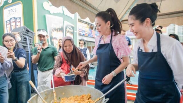 Maia Estianty e desfile de 300 artistas animam o Festival da Tarde em Sarinah

