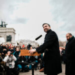 Mamdani mostra como responder a perguntas pegajosas