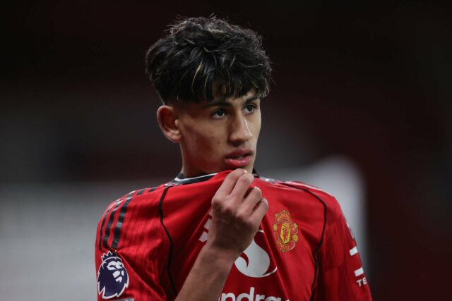 Man Utd agora tem o maior artilheiro do futebol inglês em sub-18 em 2025/26
