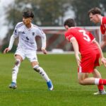 JJ Gabriel comemora pelo Manchester United.