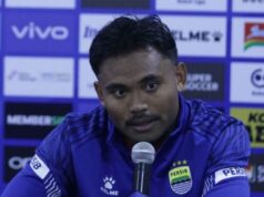 Marcando um gol contra o Malut United, Saddil Ramdani enfrentou imediatamente o duelo Persib x Ratchaburi FC Marcando um gol contra o Malut United, Saddil Ramdani enfrentou imediatamente o duelo Persib x Ratchaburi FC