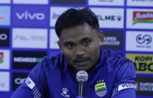 Marcando um gol contra o Malut United, Saddil Ramdani enfrentou imediatamente o duelo Persib x Ratchaburi FC Marcando um gol contra o Malut United, Saddil Ramdani enfrentou imediatamente o duelo Persib x Ratchaburi FC