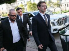 Mark Zuckerberg chega ao tribunal de Los Angeles para julgamento histórico sobre vício em mídia social CEO e presidente da Meta, Mark Zuckerberg, saindo do Tribunal Superior de Los Angeles.