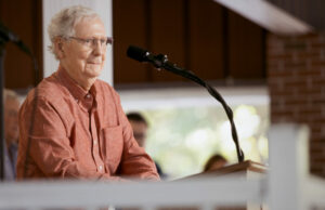 McConnell, do Kentucky, recebeu alta do hospital após ‘experimentar sintomas semelhantes aos da gripe’ Yahoo news home