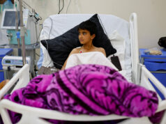 Médicos internacionais forçados a deixar Gaza por exigências israelenses Médicos internacionais forçados a deixar Gaza por exigências israelenses