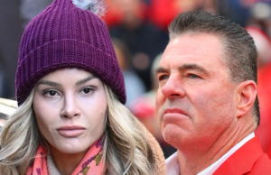 Meghan King, do RHOC, acusa Jim Edmonds de vazar seu número para profissionais do sexo Getty principal de Meghan King Jim Edmonds