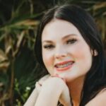 Homem com capuz 'Vou colocar você em um baú' é preso em conexão com a morte de uma mulher