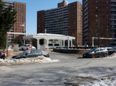 Menino de 1 ano morto por motorista de BMW na frente dos pais no estacionamento de Nova York: policiais cena do crime