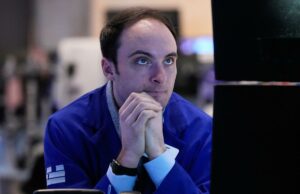 Mercado de ações hoje: Dow, S&P 500, liquidação da Nasdaq aumenta à medida que a derrota tecnológica continua, bitcoin despenca Mercado de ações hoje: Dow, S&P 500, liquidação da Nasdaq aumenta à medida que a derrota tecnológica continua, bitcoin despenca