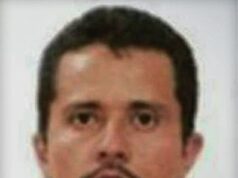 México em chamas, com violência de cartéis em todo o país e turistas obrigados a se abrigar depois que o mais notório traficante do país é morto em um ataque militar – quatro meses antes do país sediar a Copa do Mundo Nemesio 'El Mencho' Oseguera Cervantes foi morto pelas forças federais mexicanas no domingo, de acordo com autoridades de alto escalão que falaram com publicações locais. Acredita-se que o caos em todo o México seja uma resposta à sua morte