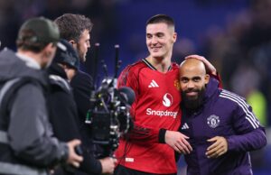 Benjamin Sesko e Senne Lammens liderando o sucesso do Man Utd fazem com que a reclamação de transferência de Amorim pareça boba Michael Carrick agora elogia a ligação especial do Man Utd entre Sesko, Cunha e Mbeumo na vitória por 1 a 0 sobre o Everton