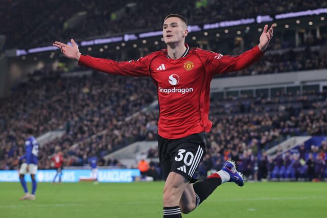 Michael Carrick descarta o 'drama' da situação positiva de Benjamin Sesko em meio a questões sobre a seleção
