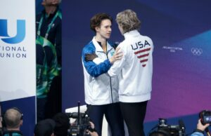 Mikhail Shaidorov consegue um grande pagamento após impressionar Illia Malinin MILAN, ITALY - FEBRUARY 13: Ilia Malinin of Team United States (right) congratulates the Gold medalist Mikhail Shaidorov of Team Kazakhstan during the Figure Skating Men Single Free Skating event on day seven of the Milano Cortina 2026 Winter Olympic Games at Milano Ice Skating Arena on February 13, 2026 in Milan, Italy. (Photo by Jean Catuffe/Getty Images)
