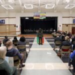 Milhões em cortes orçamentários para escolas de West Contra Costa despertam preocupações para alunos, funcionários e famílias