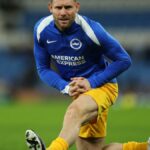 Milner iguala o recorde de Barry: lista dos jogadores com mais jogos na Premier League