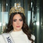 Vertical-2247129386-fatima-bosch