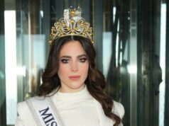 Miss Universo Fátima Bosch desmaia no desfile durante o festival Vertical-2247129386-fatima-bosch