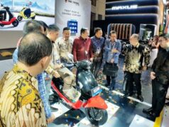 Motos elétricas são cada vez mais ‘razoáveis’, QT é vendida por IDR 15 milhões Motos elétricas são cada vez mais ‘razoáveis’, QT é vendida por IDR 15 milhões