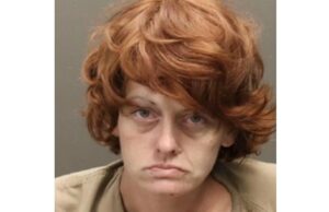 Mulher supostamente conheceu homens para fazer sexo e depois os drogou em ‘assassinatos em série’ Destaque Rebecca Auborn Mugshot Crédito Gabinete do Xerife do Condado de Franklin