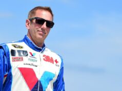 NASCAR compartilha homenagem emocional ao falecido piloto Greg Biffle em Daytona 500 Greg-Biffle-GettyImages-1371019134